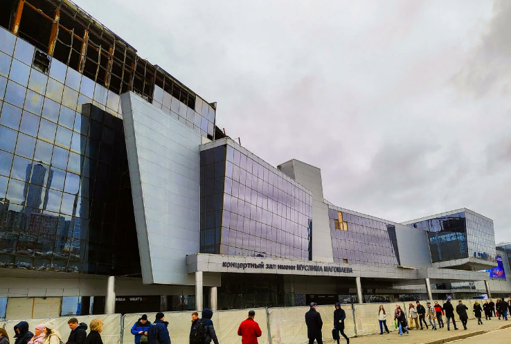 Фото Два года со дня теракта в «Крокусе»: погибший новосибирец, террорист с Затулинки и слёзы семей – кадры самой страшной трагедии в истории России 7